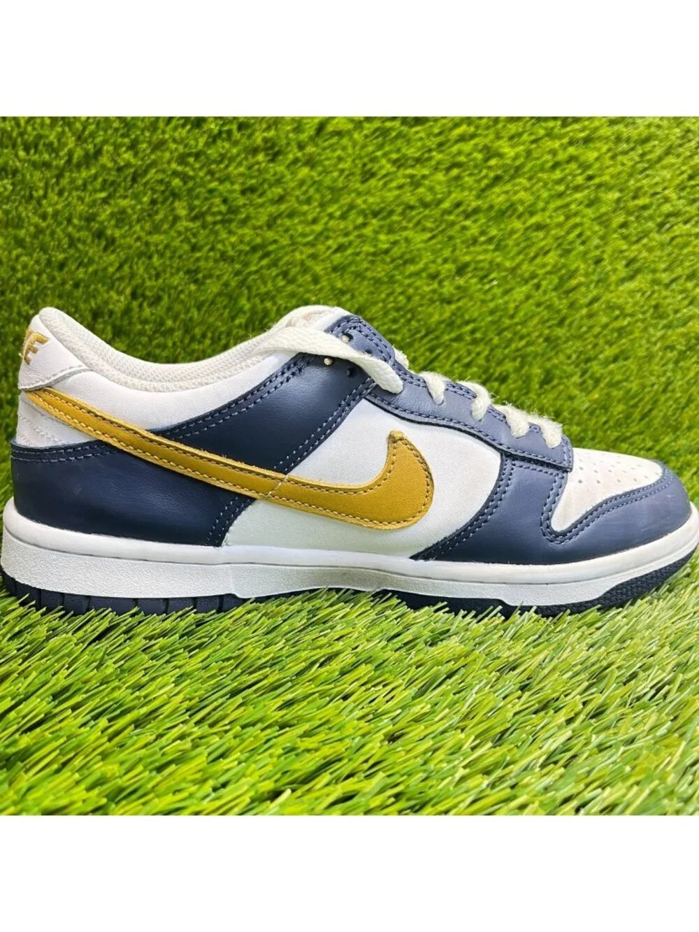 Nike Dunk Low GS Boys Size 5Y Blue White Gold Athletic Leather Shoes Sneakers